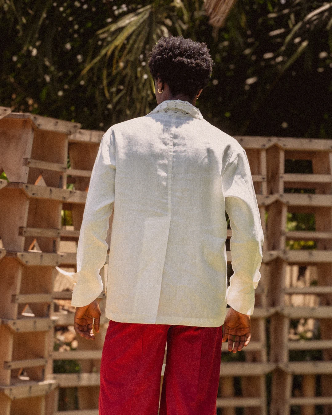 sculpted column in the Ajabeng lookbook